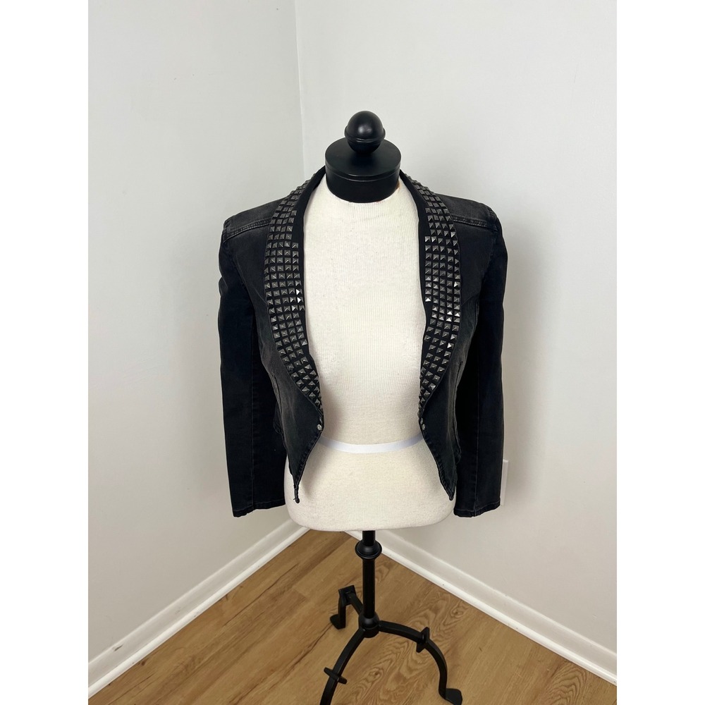 Blank NYC Punk Rock Studded Cropped Denim Jacket Women Small Black Wash 52-7904
